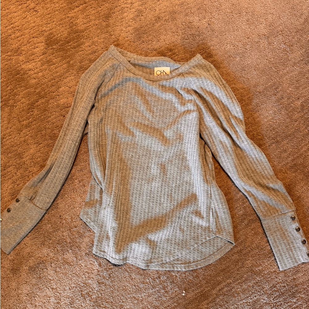 Chaser Gray Ribbed Long-Sleeve Blouse